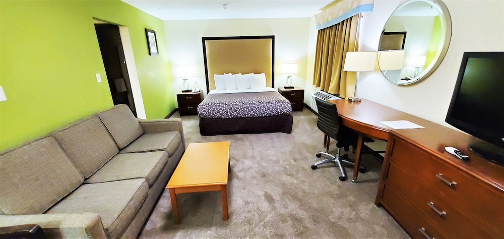 Travel Inn & Suites 32/50