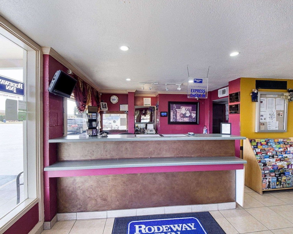 Rodeway Inn San Antonio Lackland AFB - SeaWorld 13/66