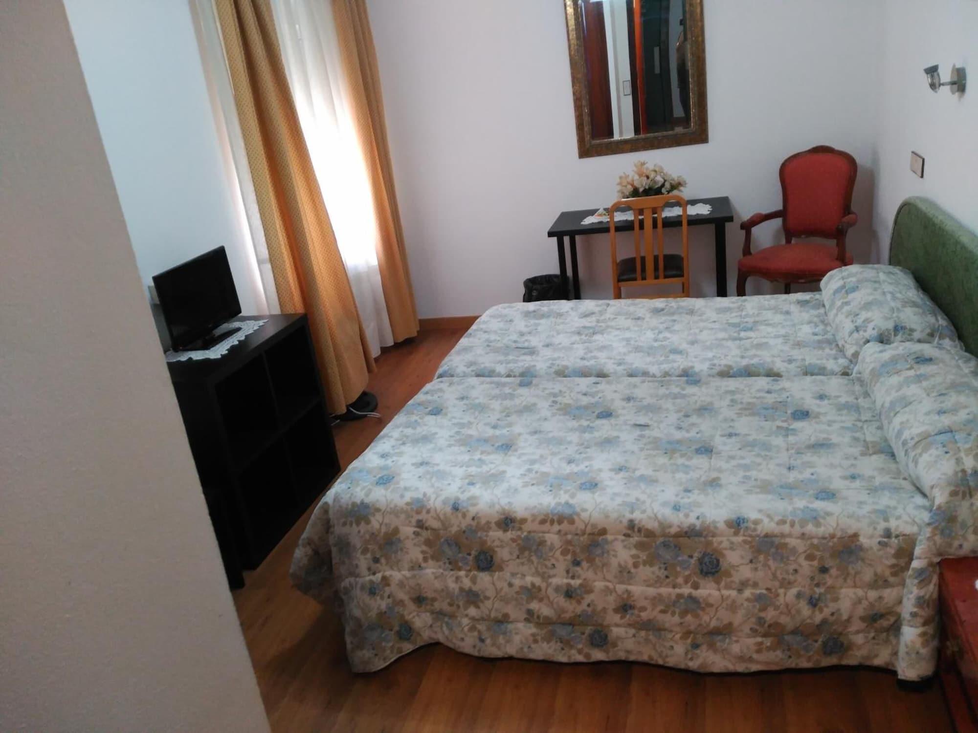 Hotel Vaqueros 24/39