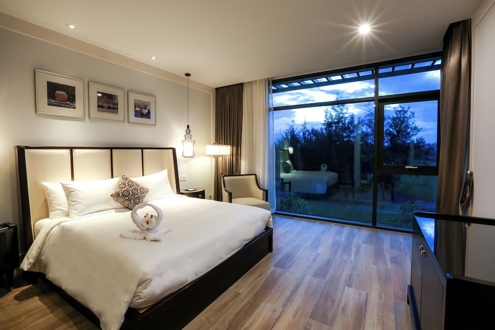 Montgomerie Links Hotel & Villas 26/70