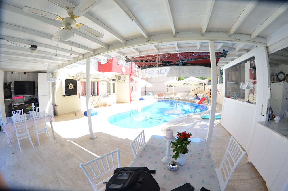 Side Apart Hotel 4/36