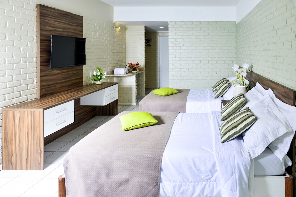 Portogalo Suite Hotel 30/82