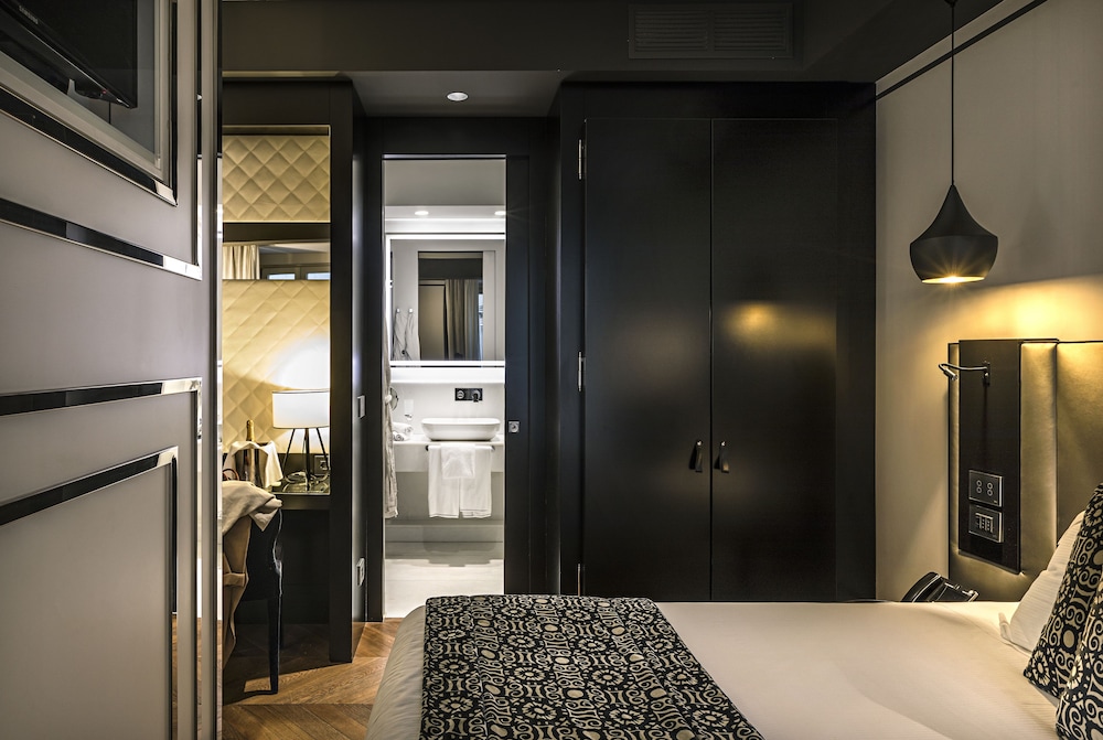 Corso 281 Luxury Suites 24/64