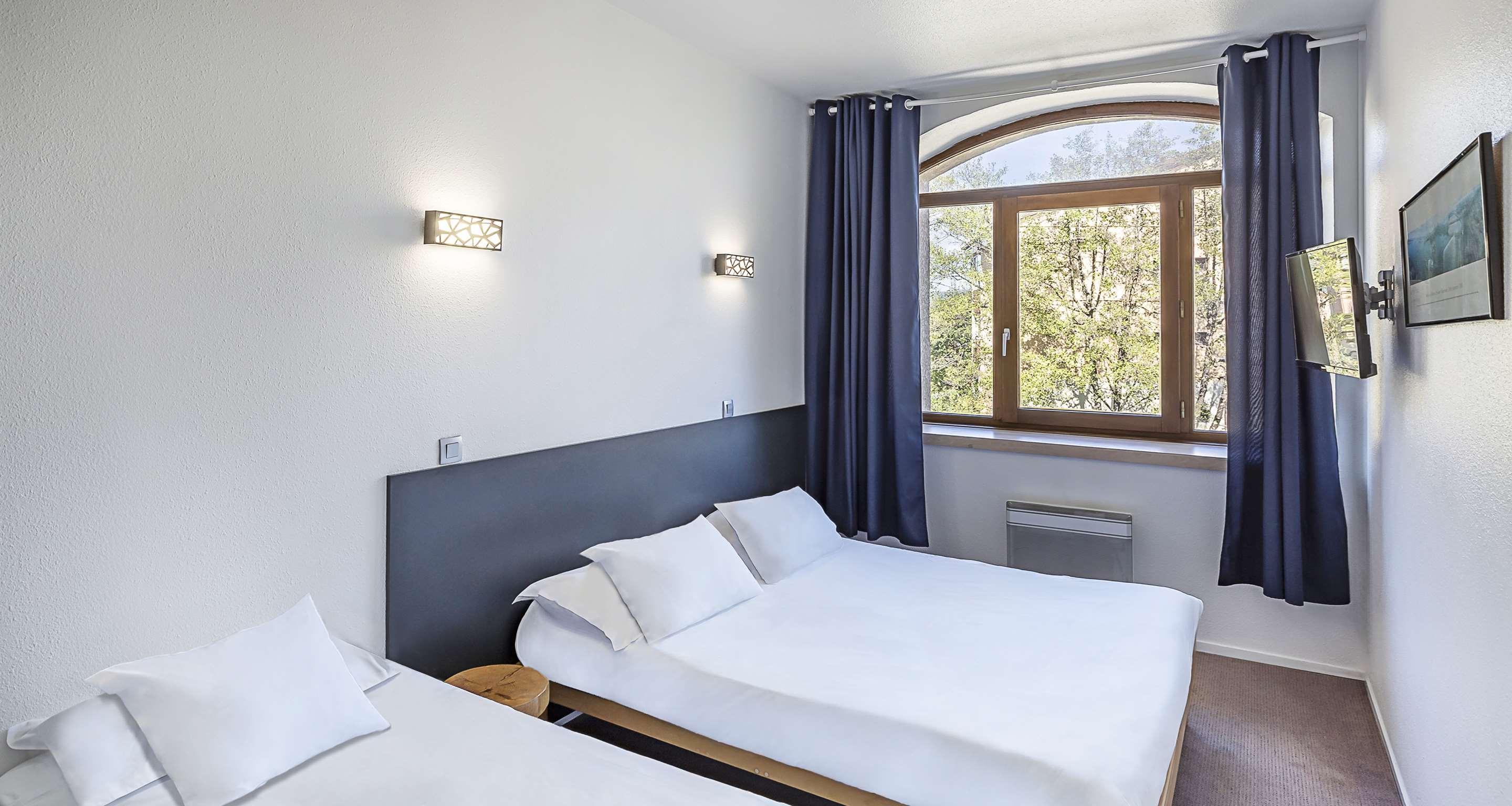 2 Bedrooms, Apartment