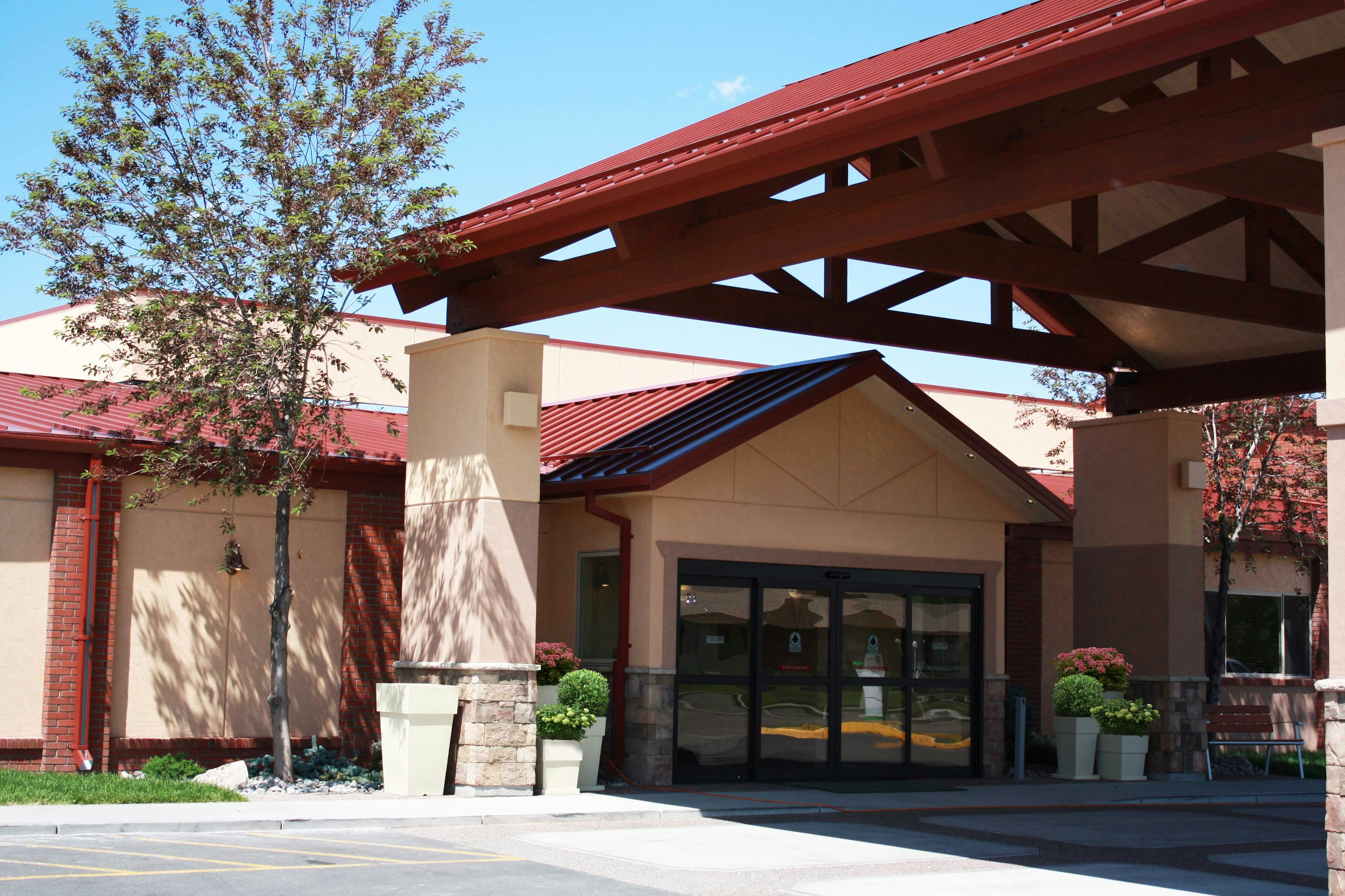 Holiday Inn Riverton Convention Center 8/64