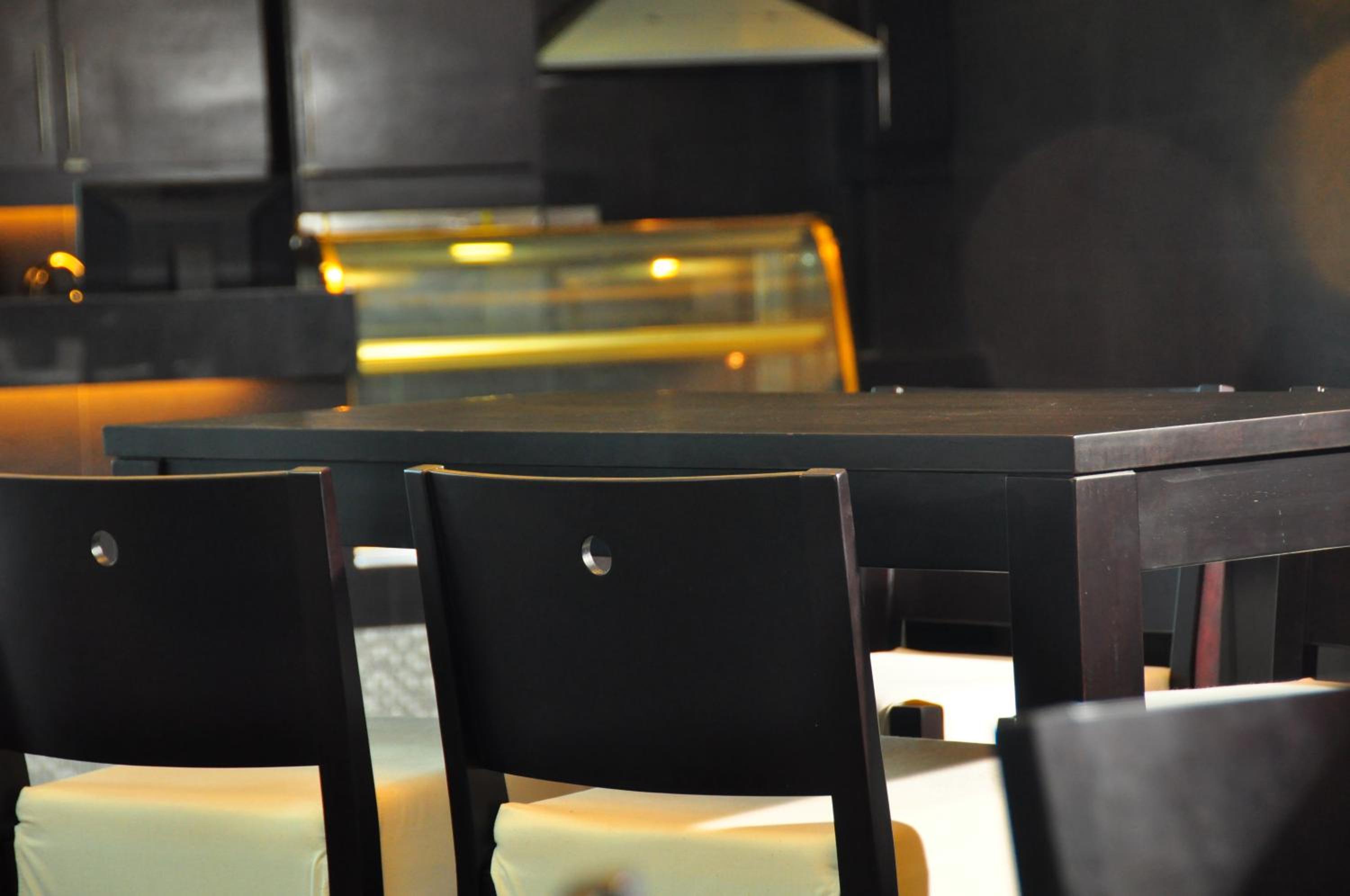 Tat Place Hotel And Cafa 28/32