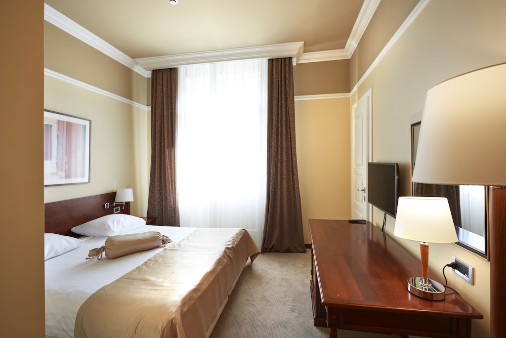 Bristol Hotel Opatija by Luminor Hotel Collection 18/65