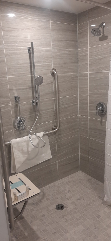 Hilton Garden Inn Sudbury Ontario Canada 10/51