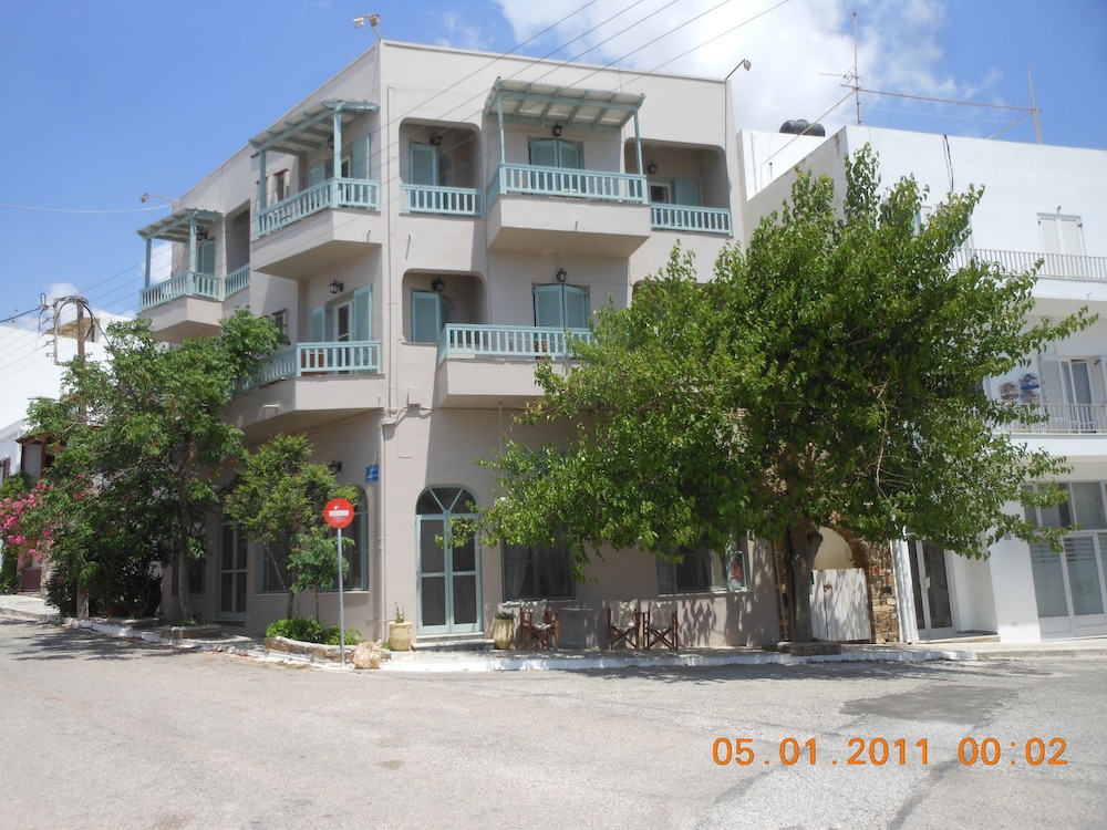 Afrodite Hotel 2/50