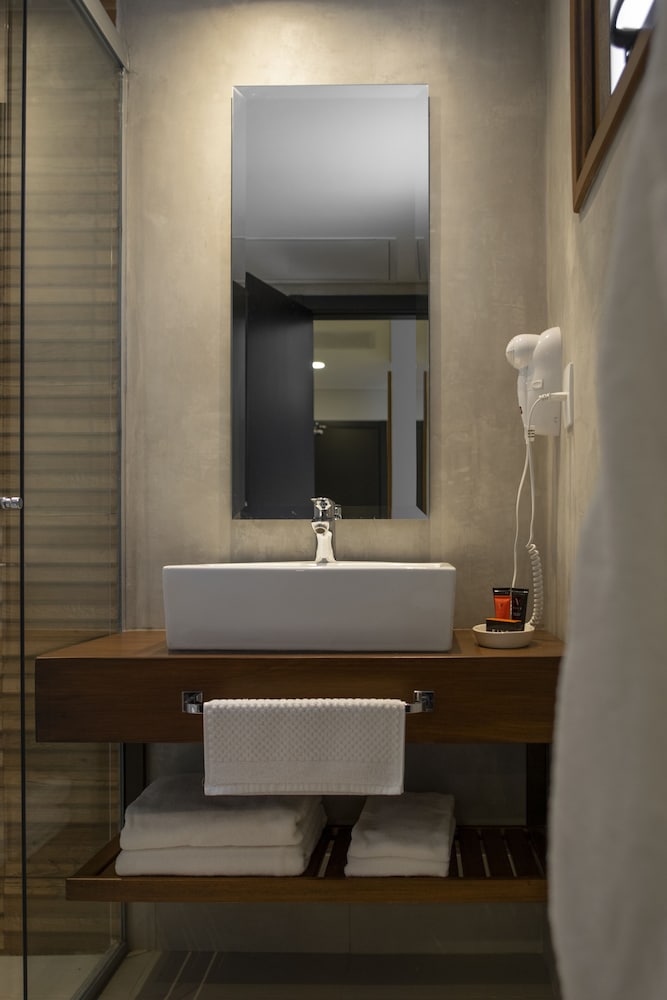 Five Hotel Asuncion 66/73