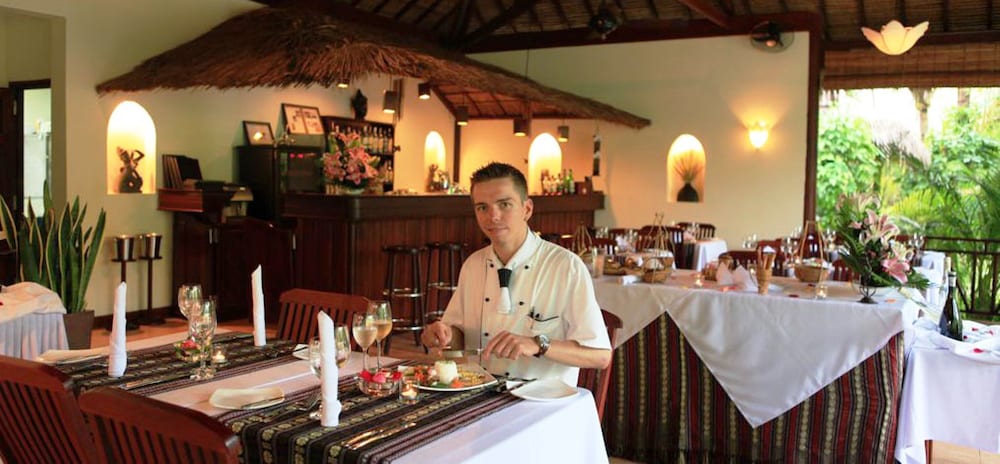 Cham Villas Boutique Luxury Resort 36/50