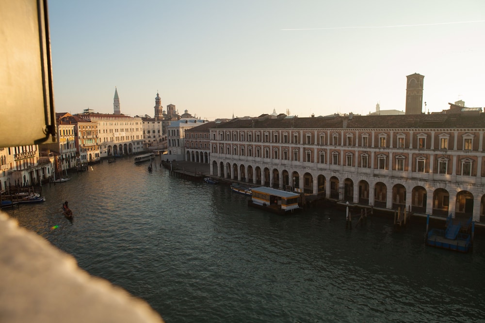 Locanda Ai Santi Apostoli 37/50