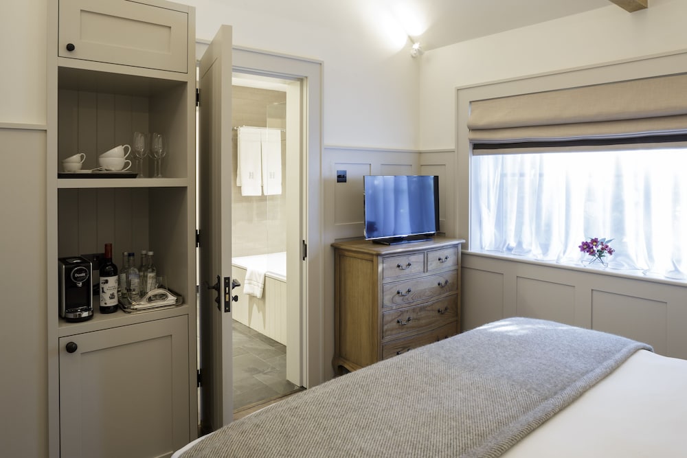 Hurley House Hotel 28/70