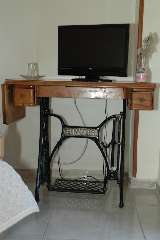 Hostal Ramón Y Cajal 11/50