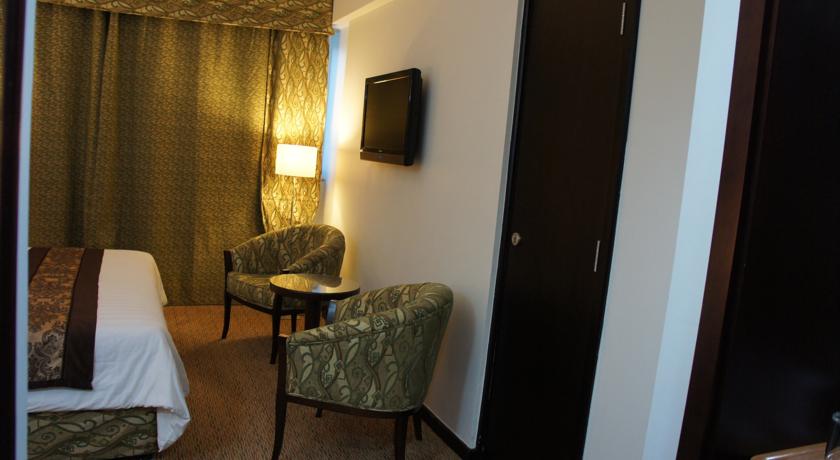 Boonmax Hotel L.L.C 33/51