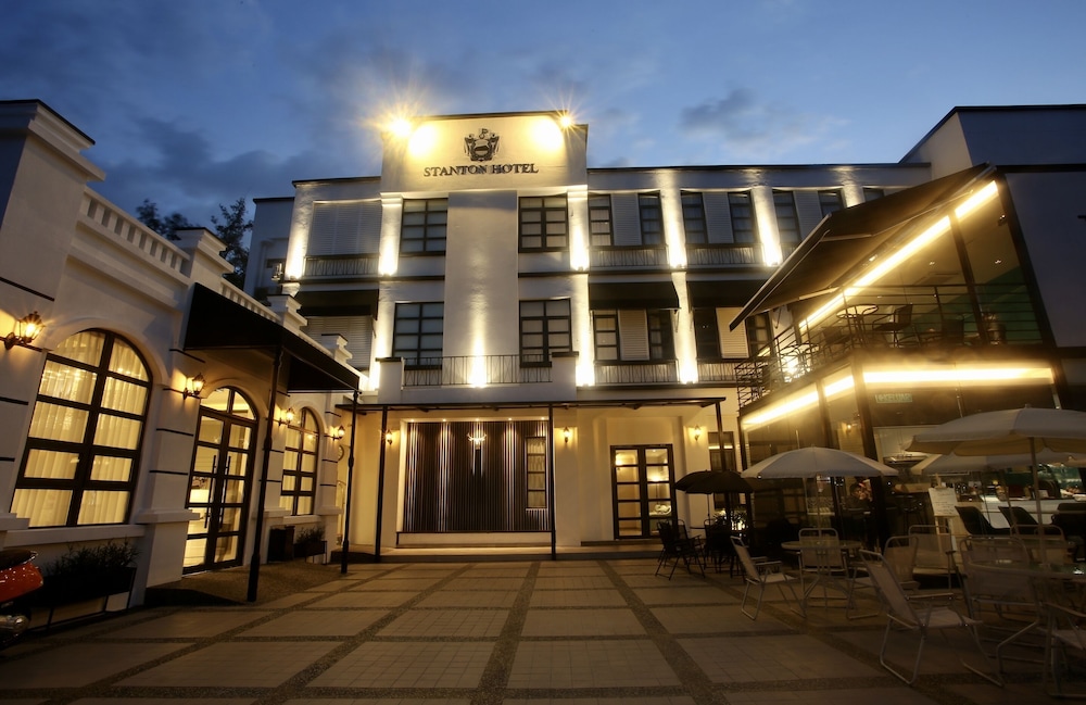 Stanton Hotel 4/50