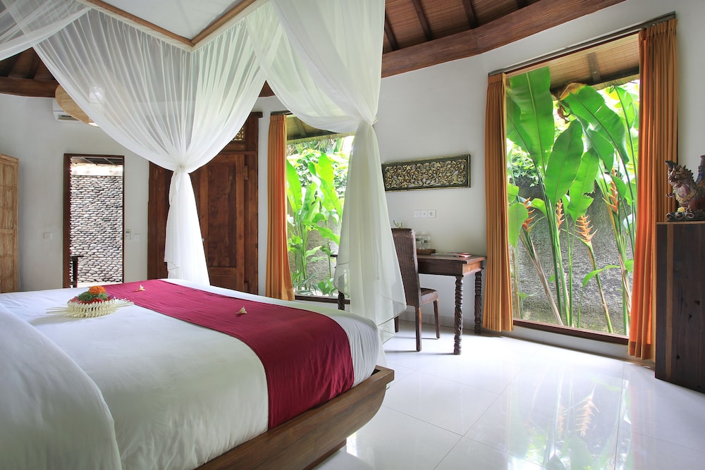 Gusde Tranquil Villas 36/78