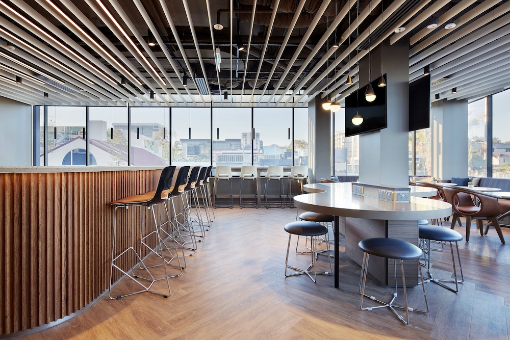 Holiday Inn Express Sydney Airport 44/59