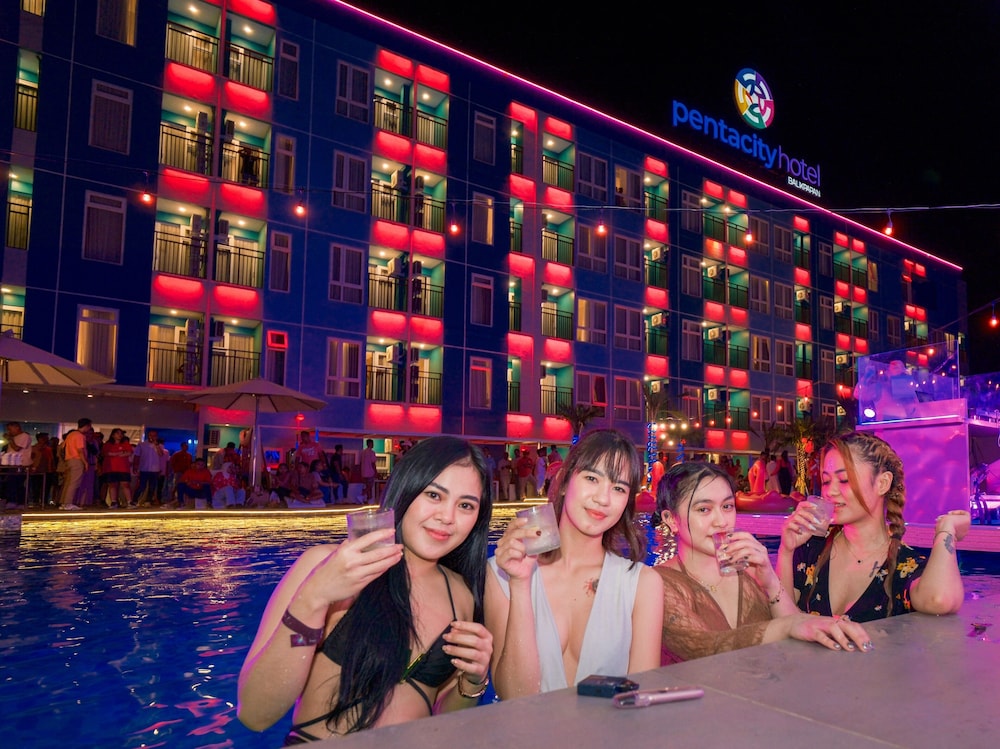 The All - Suite Pentacity Hotel Balikpapan 39/50
