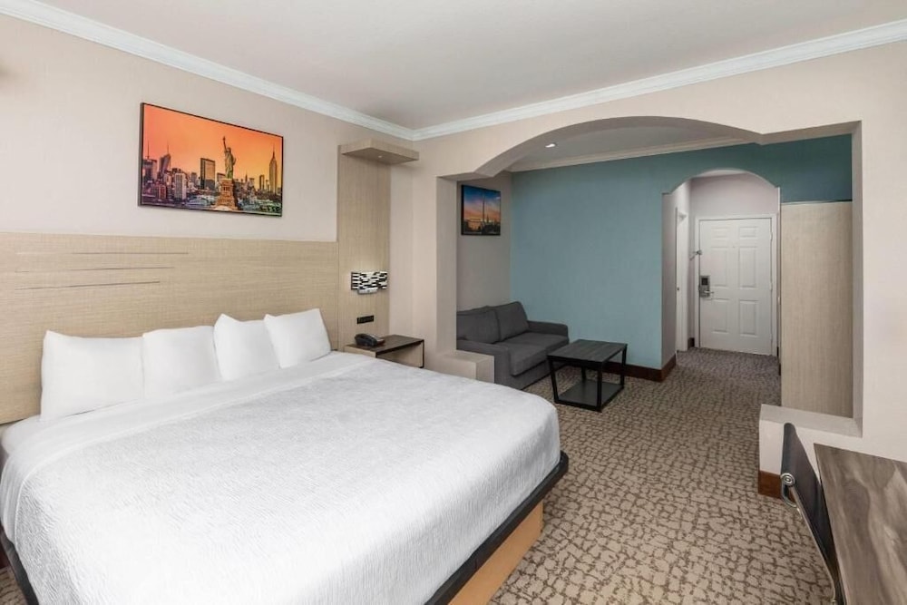 Baymont by Wyndham Texas City 15/59