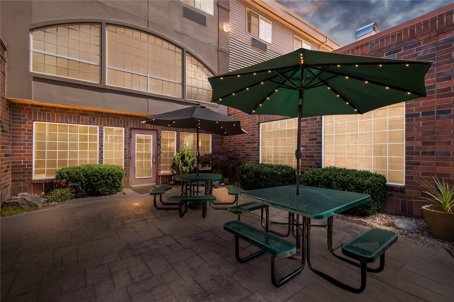 Comfort Suites Linn County Fairground And Expo 18/38