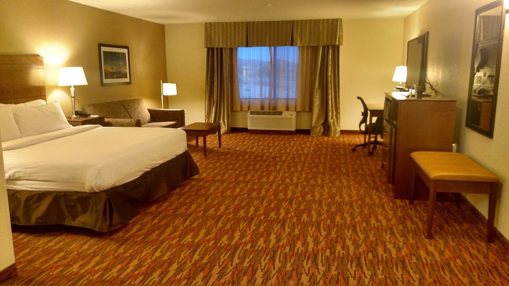 Holiday Inn Express Hotel Amp Suites Truth Or Consequences 19/76