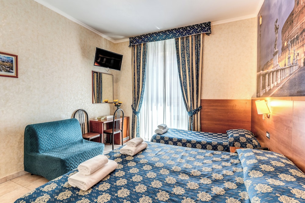 Orlanda Hotel 23/50