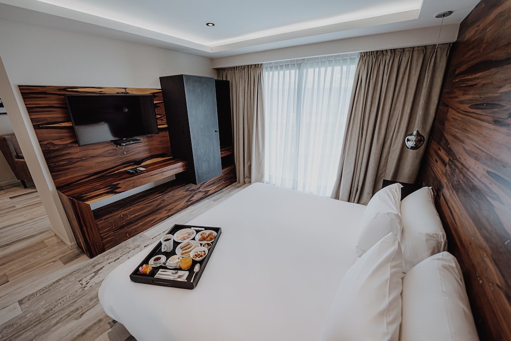 La Urumpta Hotel by AKEN Mind 28/78