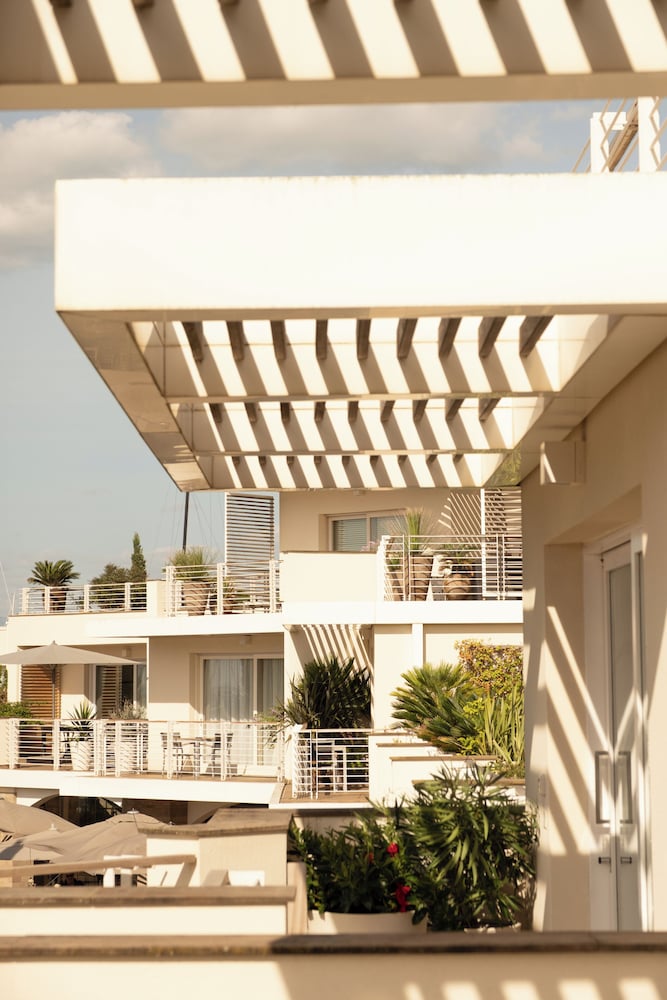 RESORT BAIA SCARLINO 2/75