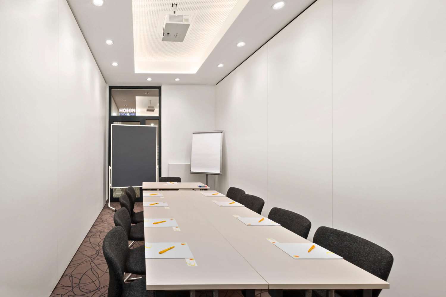 Super 8 by Wyndham Munich City North 23/30