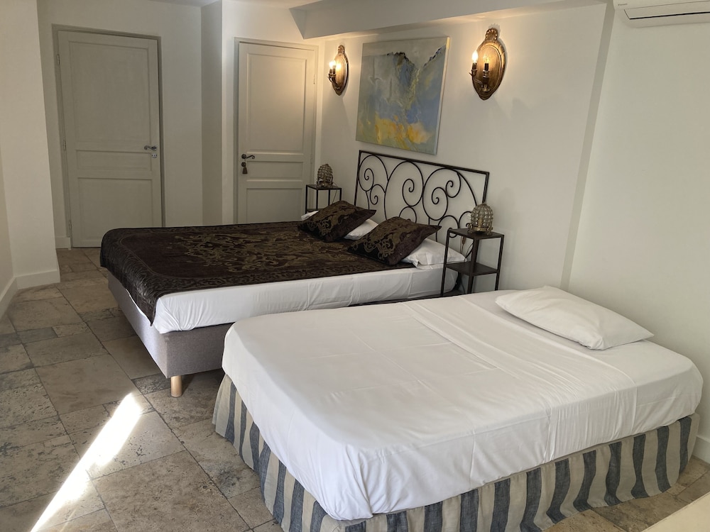 Aux Augustins 35/73