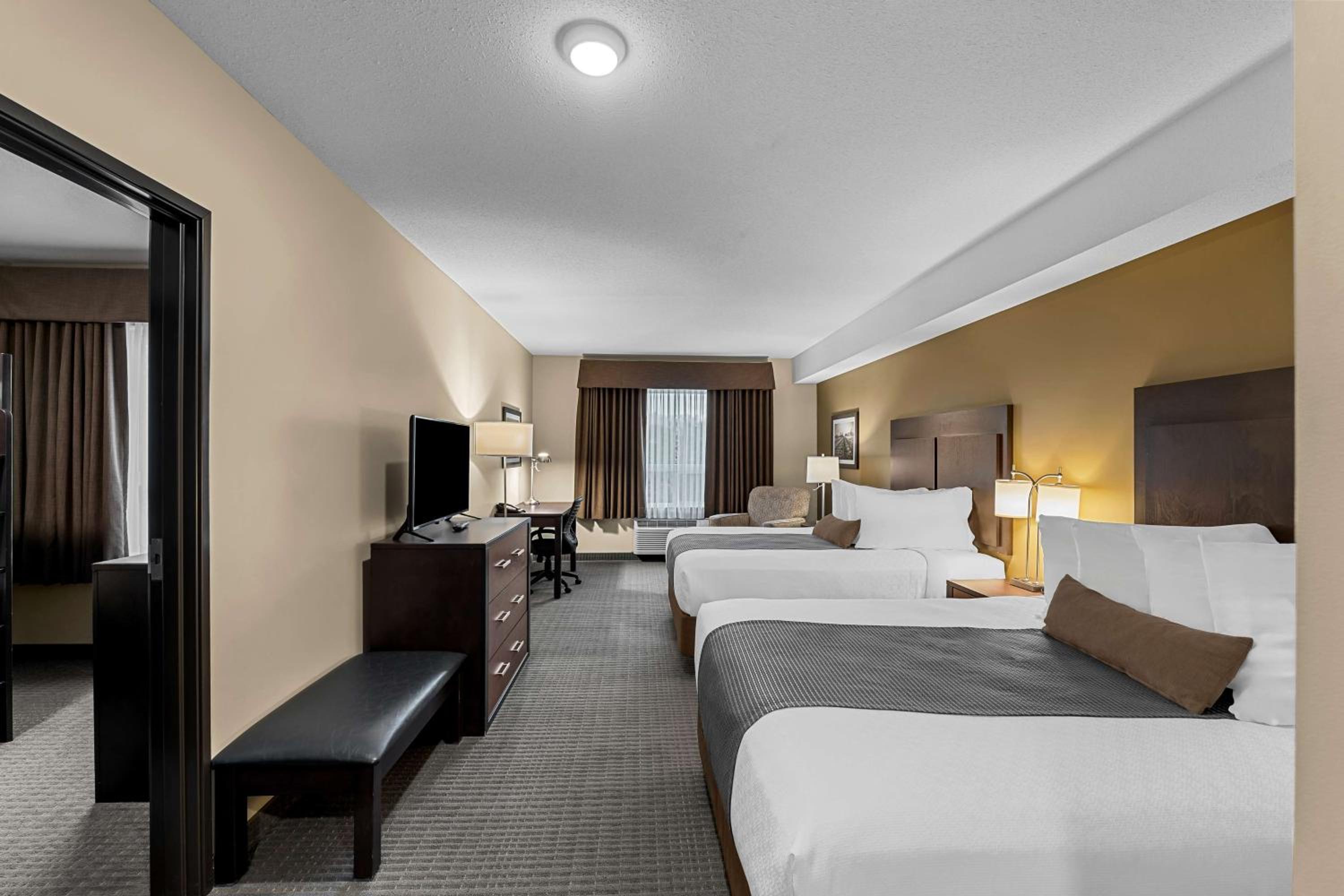 1 Bedroom, Suite, Bunk Beds, 2 Queen Beds