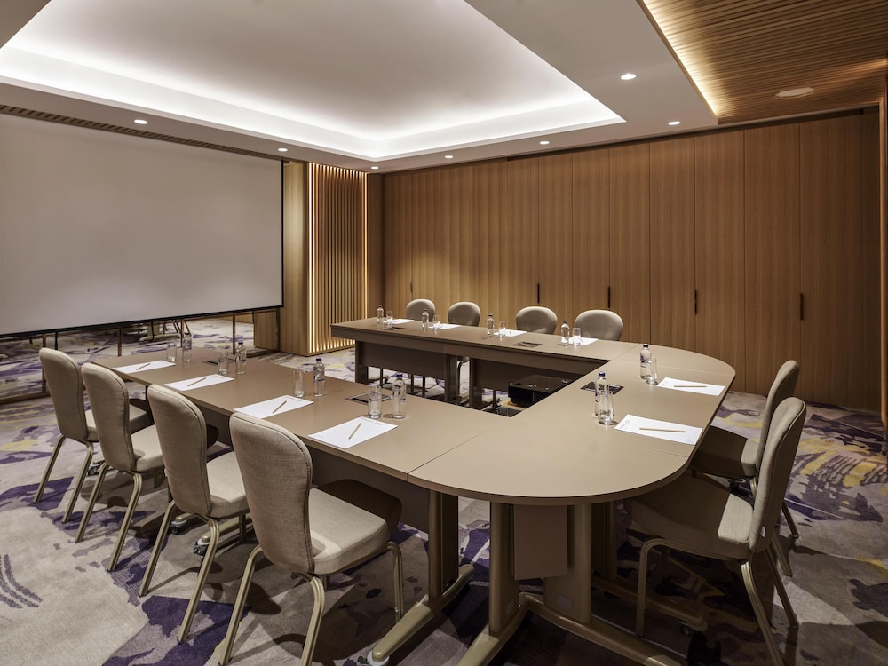 Movenpick Hotel Istanbul Bosphorus 40/50