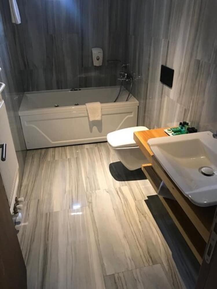 Abant Lotus Otel 35/36