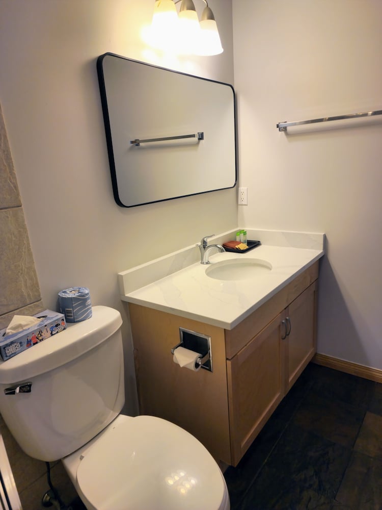 Sunset Resorts Canmore 49/50