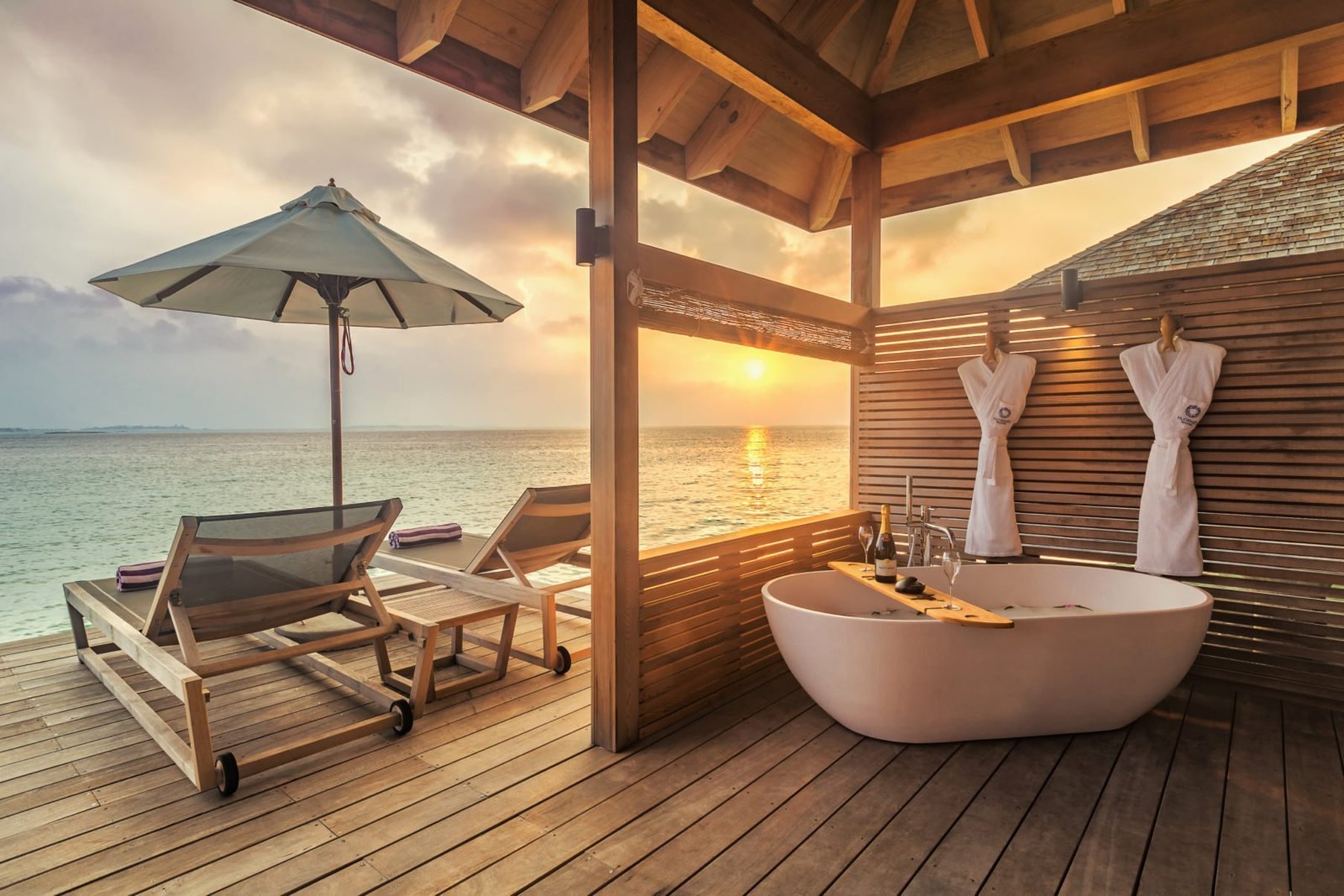 Romantic, Ocean Villa
