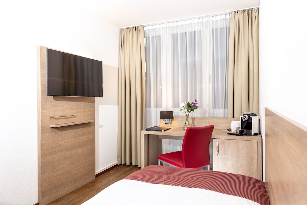 Hotel Alexander 34/71