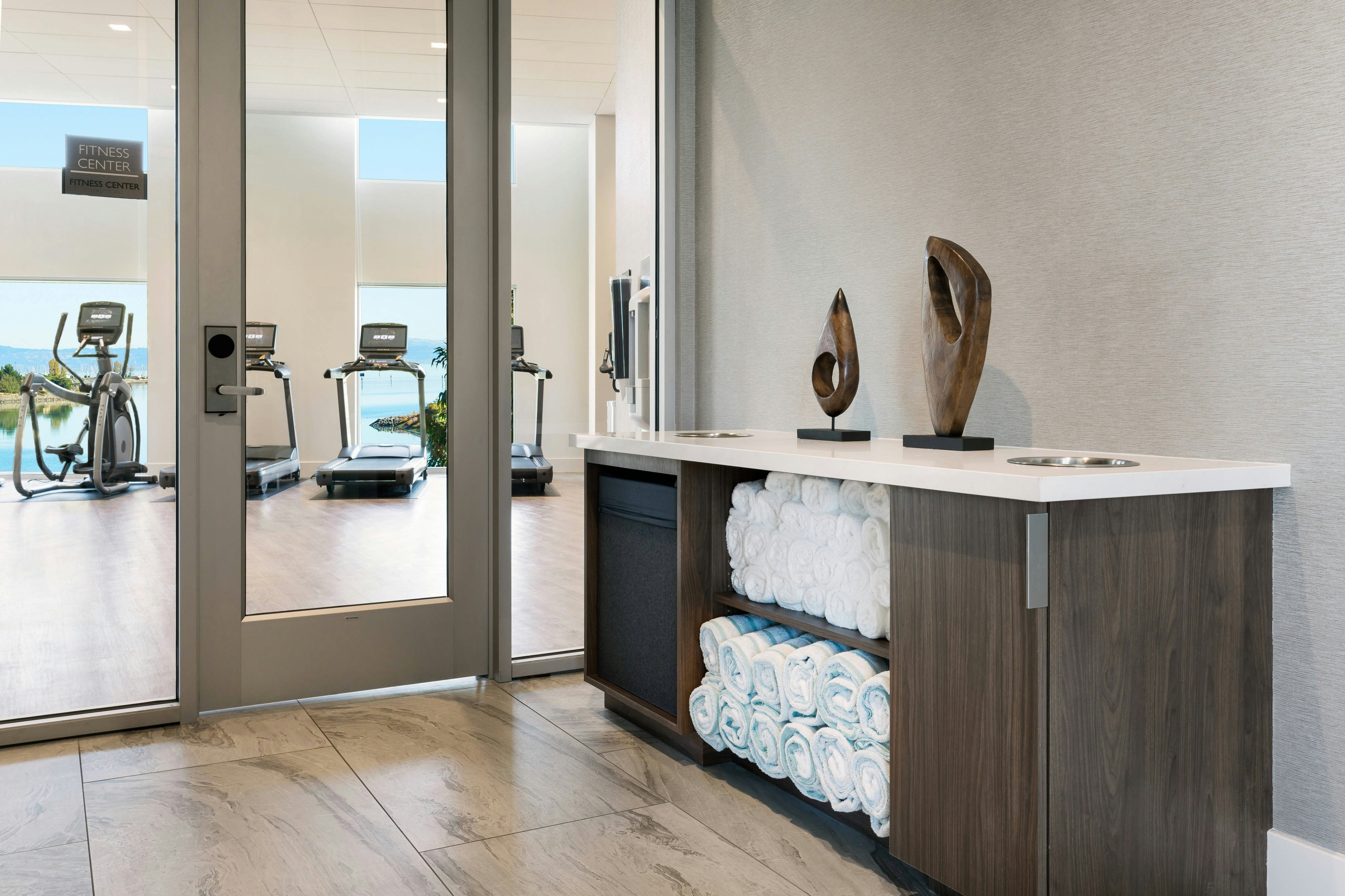 Ac Hotel San Francisco Airport Oyster Point Waterfront 3/42