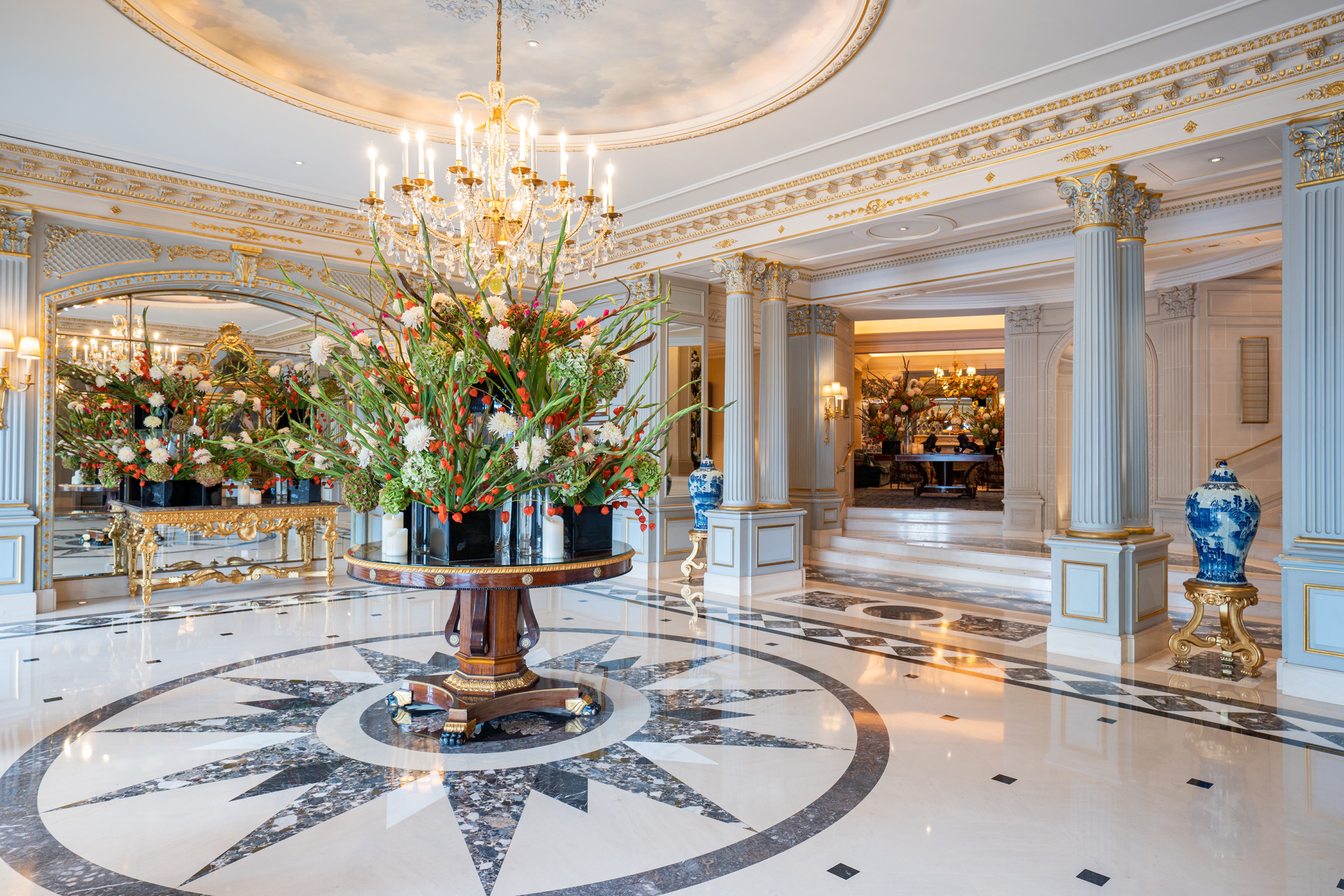 Four Seasons Hotel Des Bergues Geneva 4/83