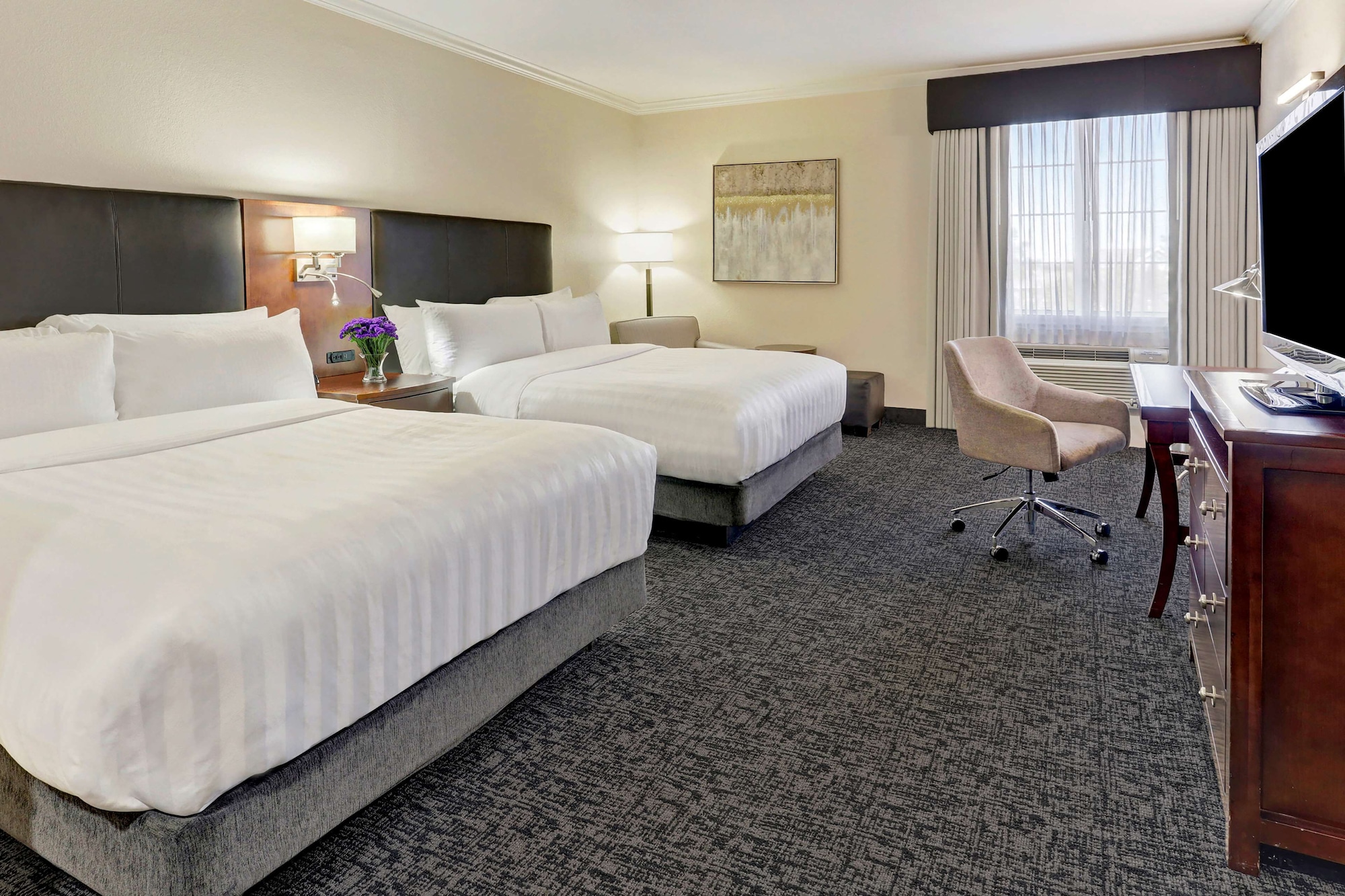 STANDARD, 2 QUEEN BEDS, ACCESSIBLE