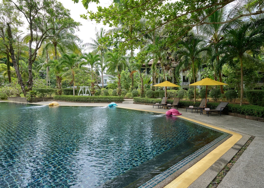 Nai Yang Beach Resort and Spa 50/61