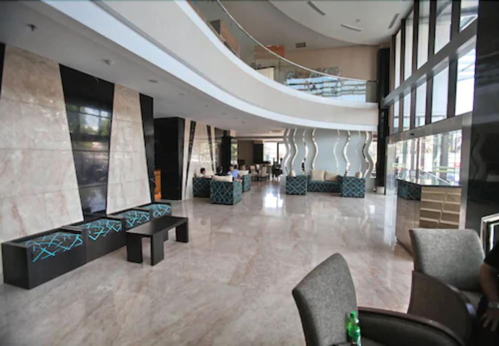 Hotel California Bandung 32/42