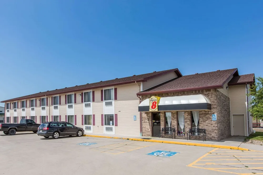 Super 8 By Wyndham Wayne 23/26
