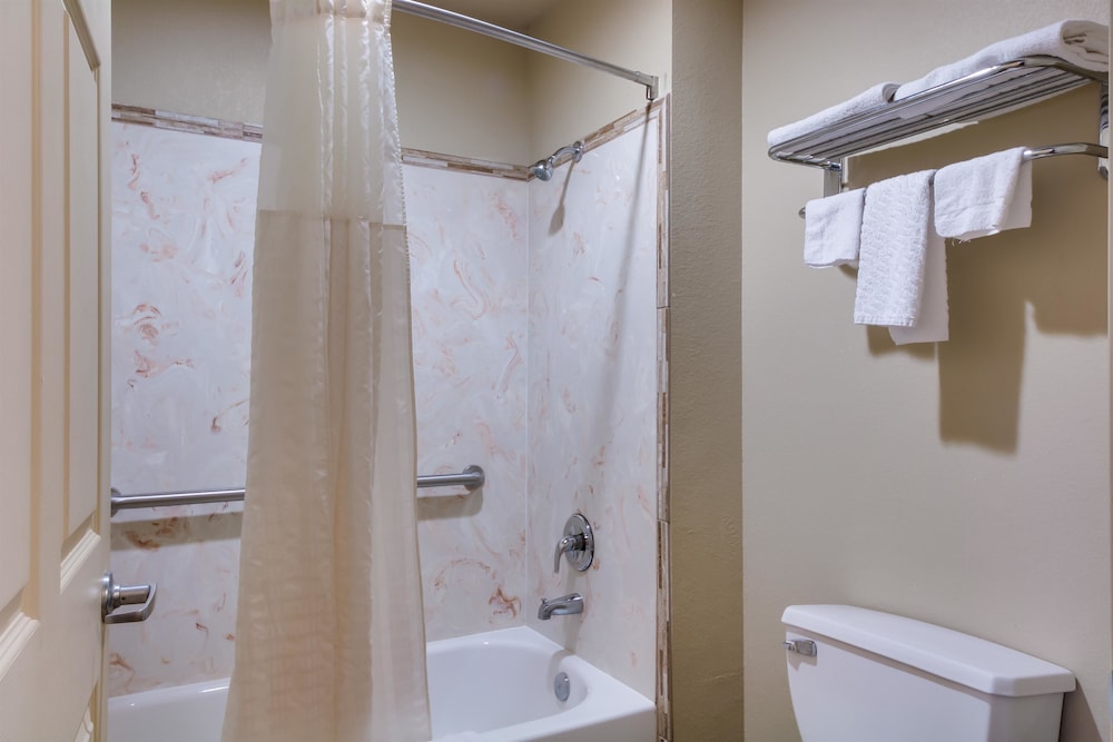 Motel 6 Floresville Tx 12/42