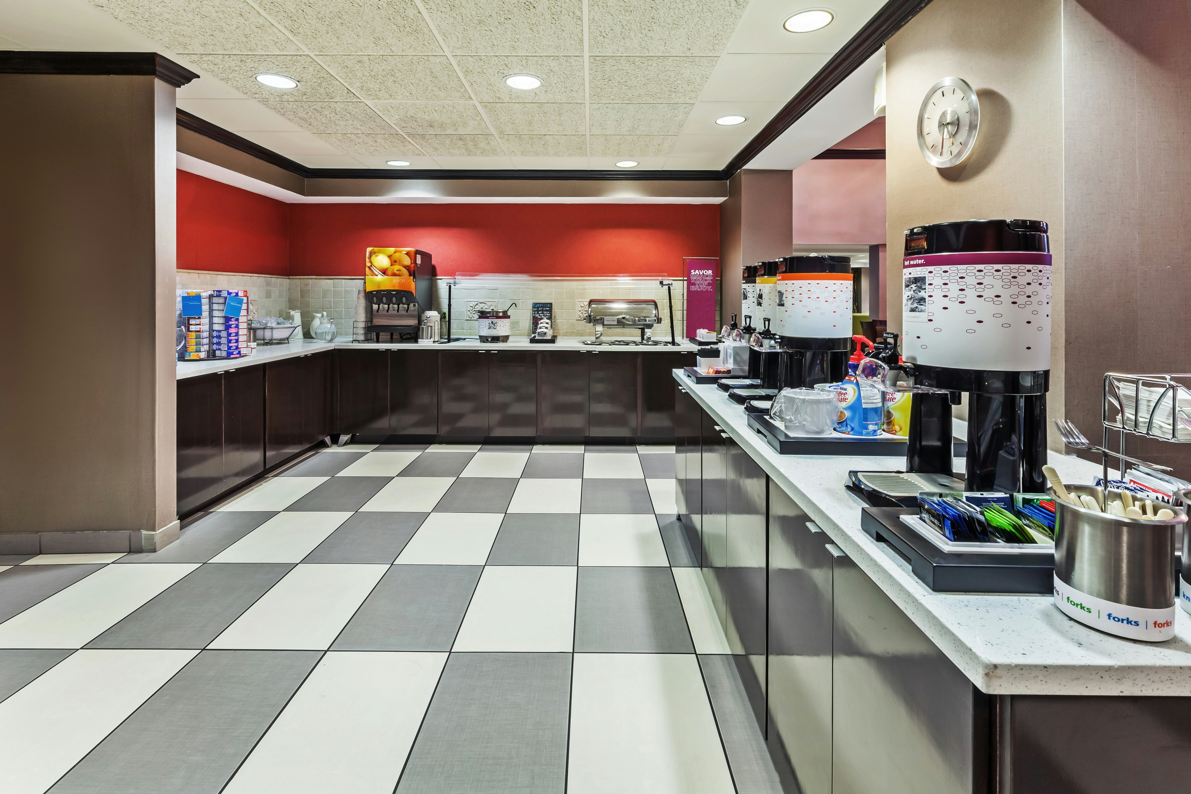 Hampton Inn And Suites Tulsa Woodland Hills 71st Memorial 12/60