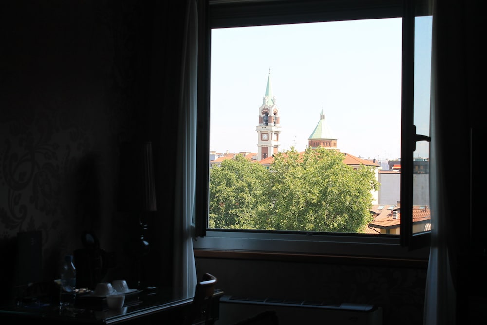 surroundings
