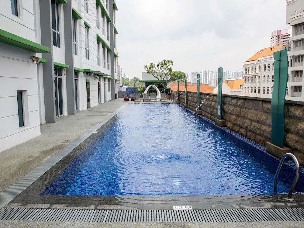 Ibis Styles Singapore Albert 45/48