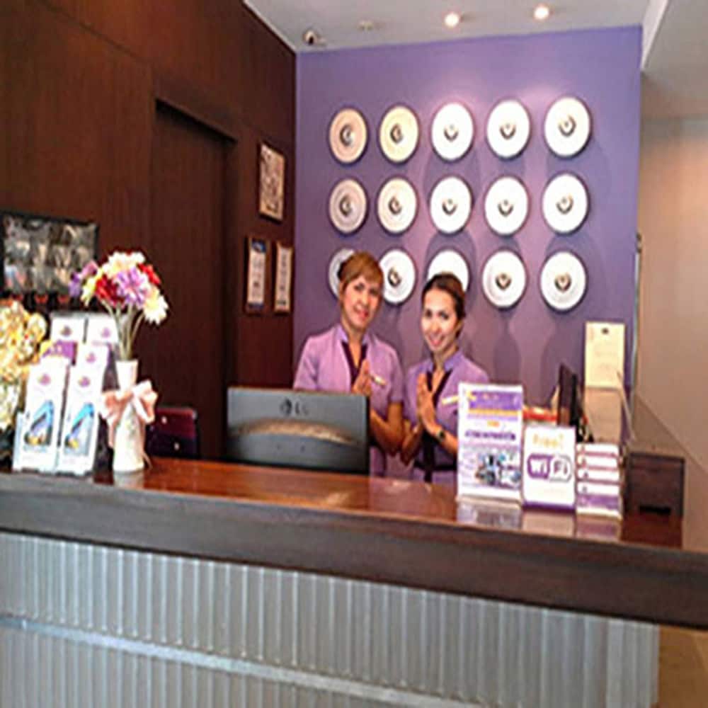 Sawasdee Hotel At Sukhumvit Soi 8 8/48