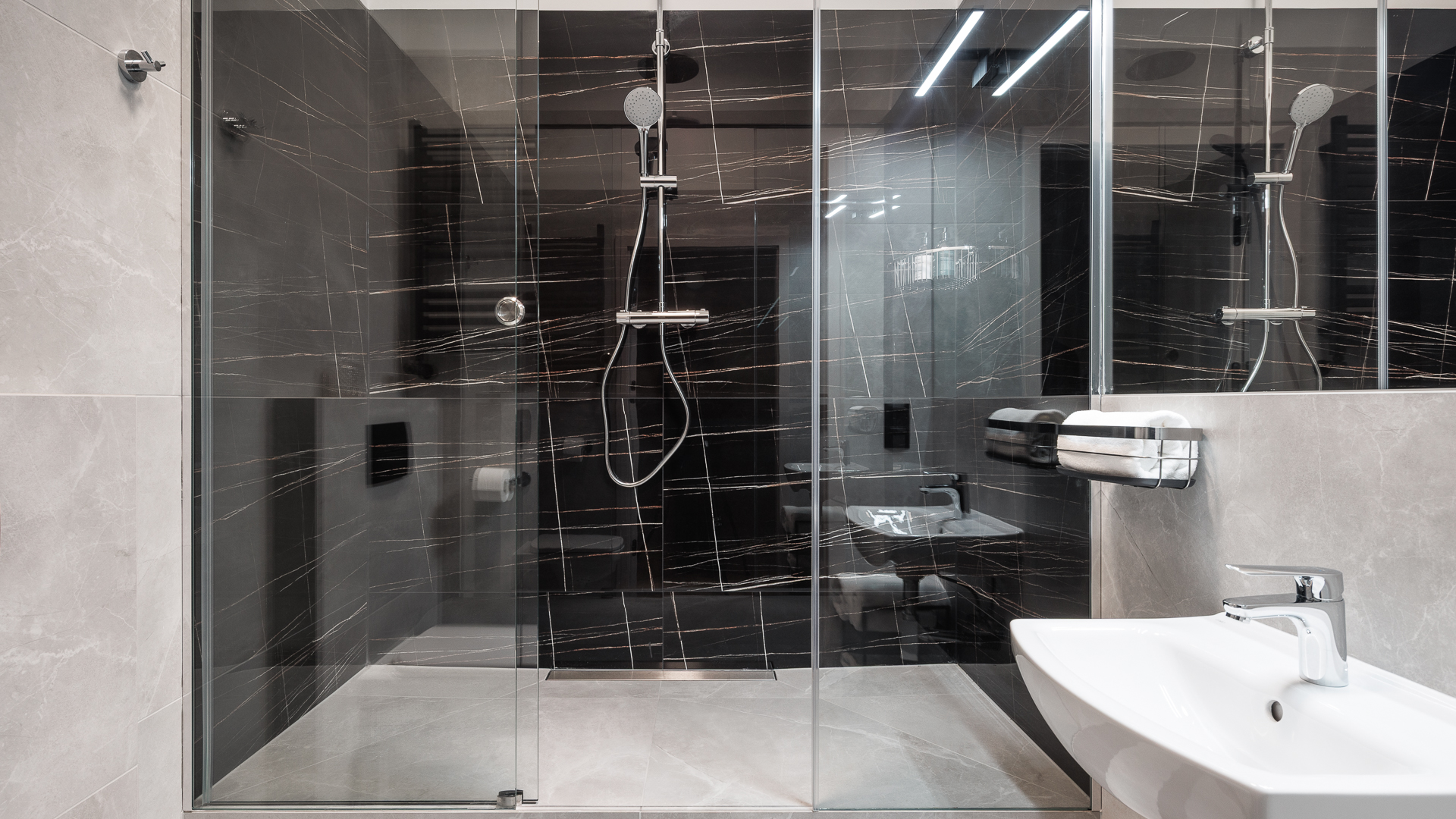 Nomadic Urban Premium Suites 48/50