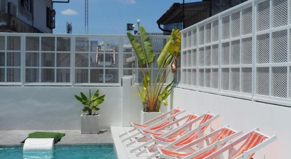 Borbaboom Phuket Poshtel & Hostel 8/47